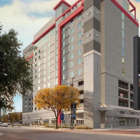 Courtyard By Marriott Dallas Downtown/Reunion District Экстерьер фото