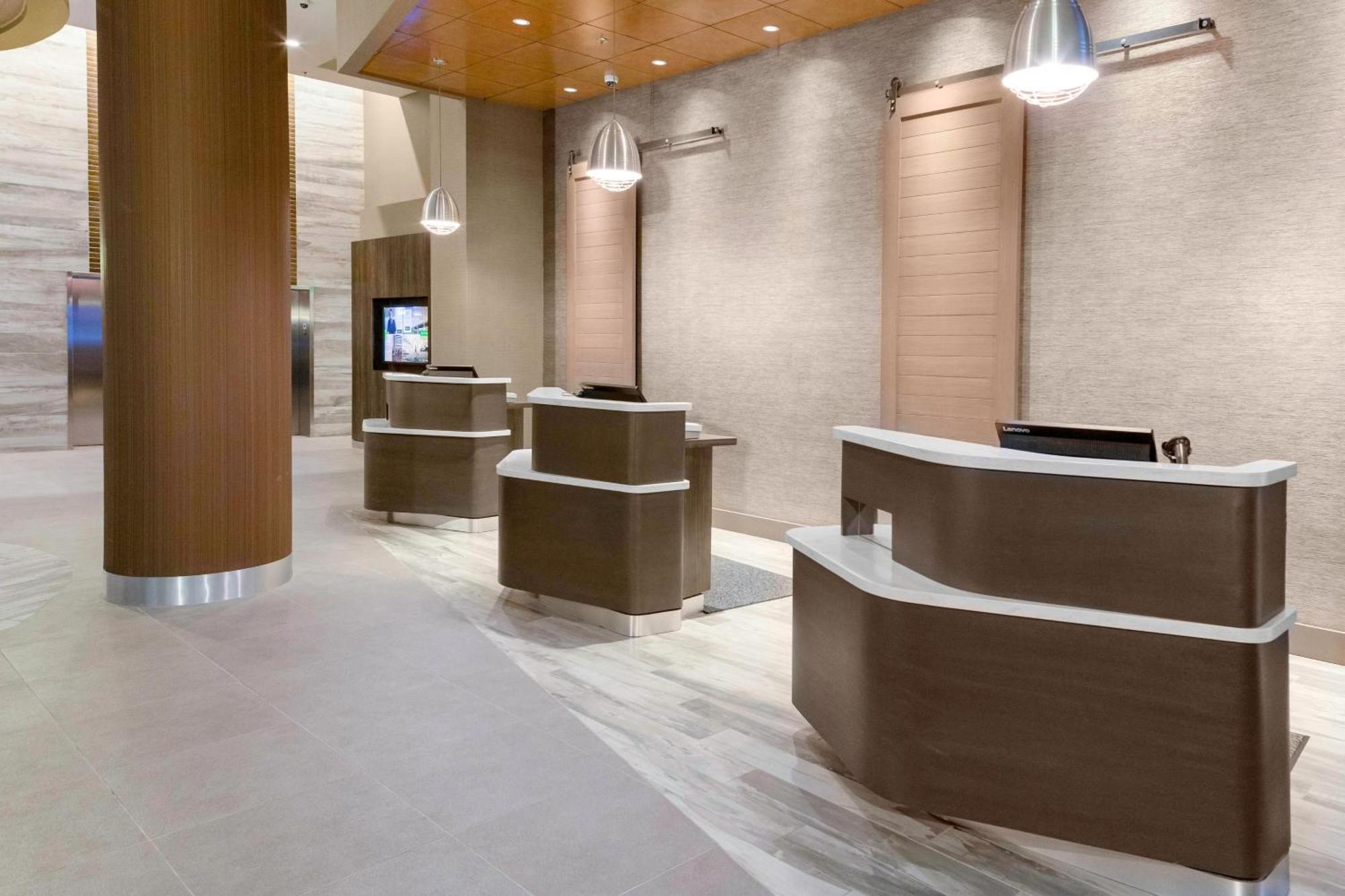 Courtyard By Marriott Dallas Downtown/Reunion District Экстерьер фото