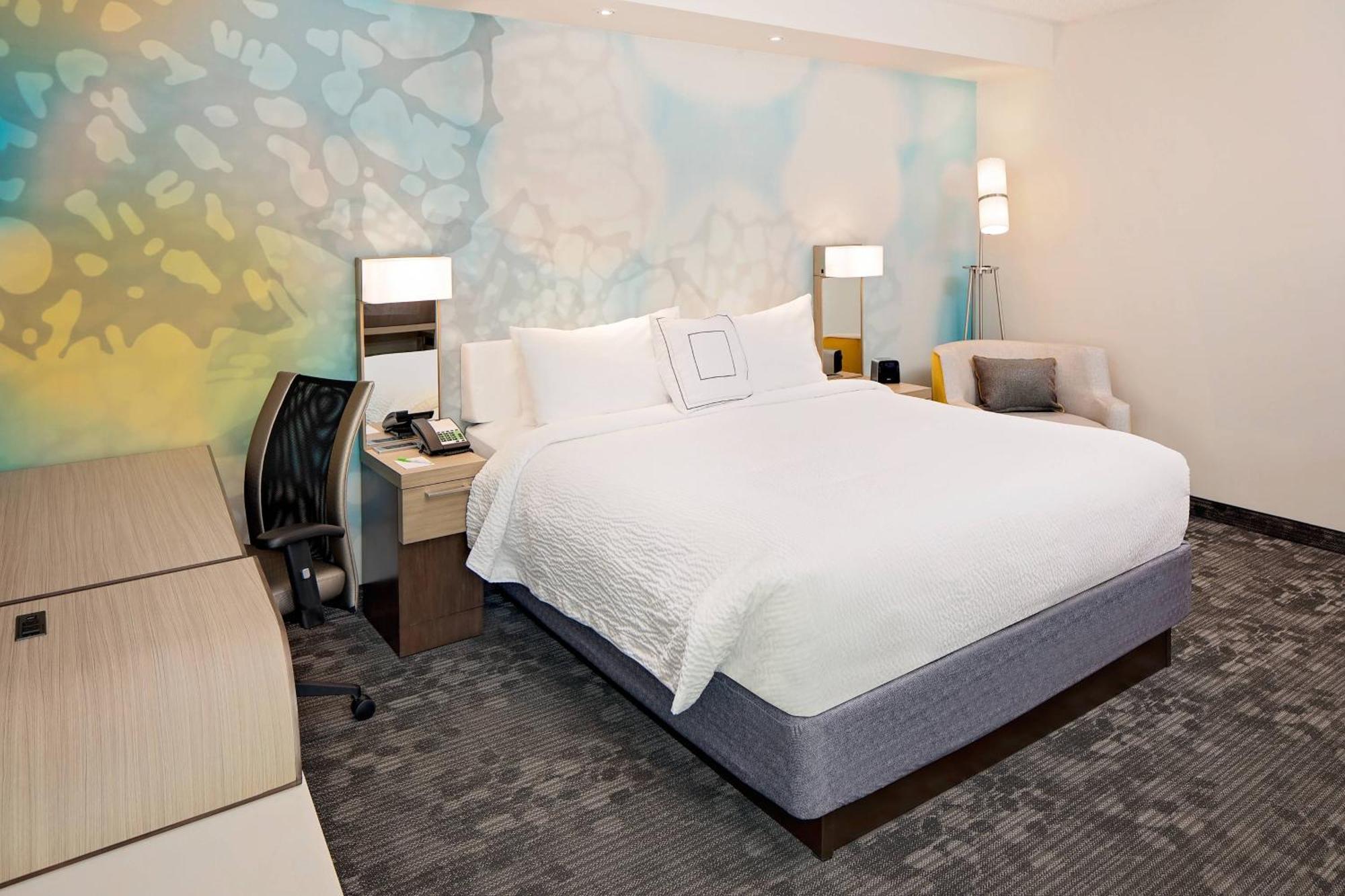 Courtyard By Marriott Dallas Downtown/Reunion District Экстерьер фото